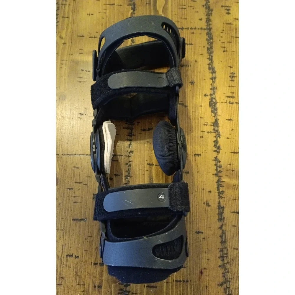 Breg Fusion OA Knee Brace Right Leg Size 20 Small a5